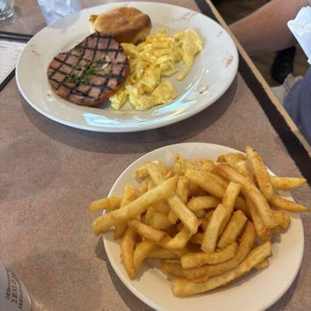 Russell's Marina Grill - Breakfast Platter - Breakfast & Brunch Near Me - New Orleans, Louisiana Russell's Marina Grill - Breakfast Platter - Breakfast & Brunch Near Me - New Orleans, Louisiana