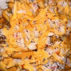 Live Crawfish & Seafood - French Fries with Crab and special Cajun sauce