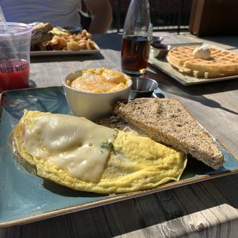 First Watch - Breakfast & Brunch Near Me - Winston-Salem, North Carolina