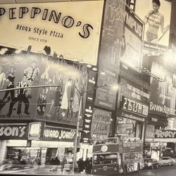 Peppinos Pizza - Mural