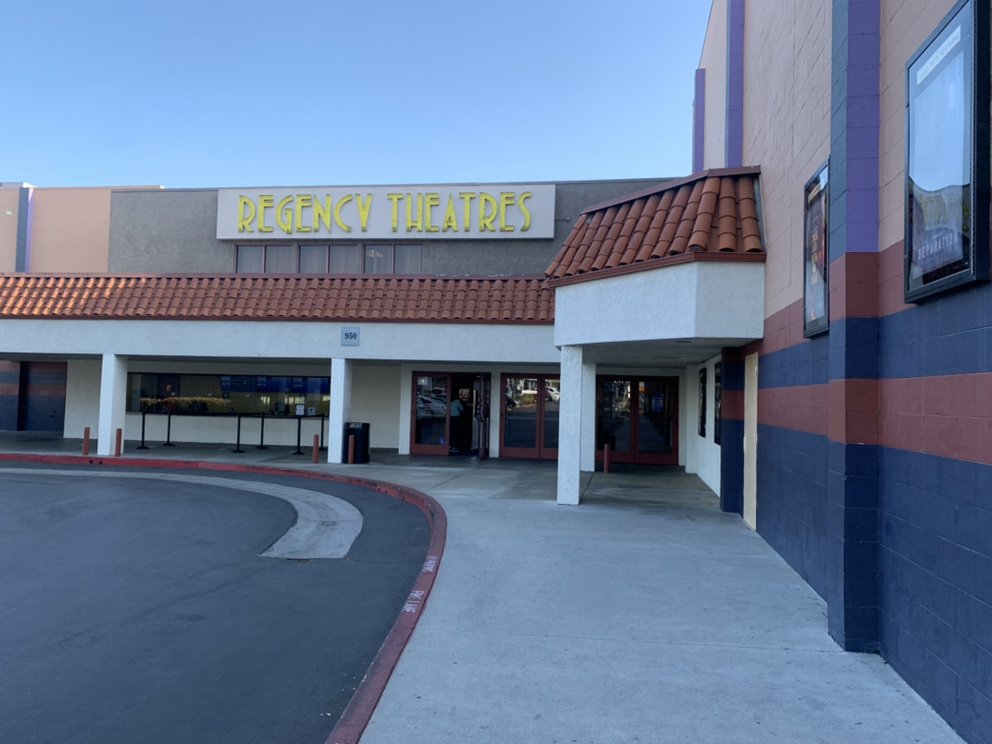 Cinema REGENCY COMMERCE 14 51 Photos & 105 Reviews 950 Goodrich