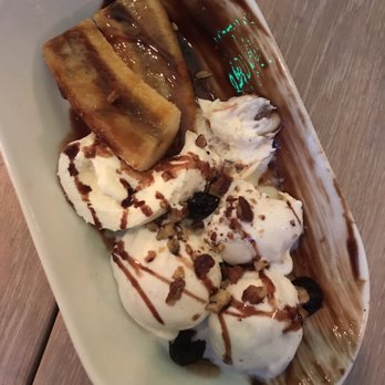 Town Hall - Banana Split Sundae - New American Near Me - Jacksonville, Florida Town Hall - Banana Split Sundae - New American Near Me - Jacksonville, Florida