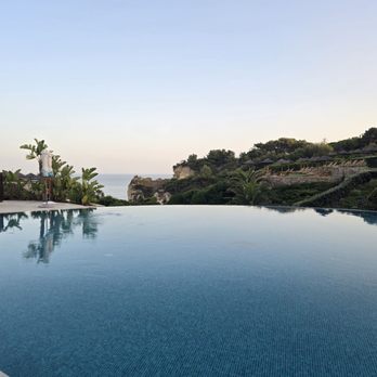 Vila Vita Parc - "adult" infinity pool - Resorts Near Me - Lagoa, 08