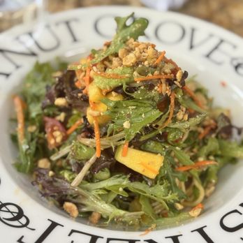 Greenstreet Cafe - Asian steak Salad - Breakfast & Brunch Near Me - Miami, Florida Greenstreet Cafe - Asian steak Salad - Breakfast & Brunch Near Me - Miami, Florida