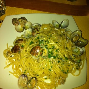 O Sole E Napule - Pasta e vongole *_* - Italian Near Me - Rome, RM O Sole E Napule - Pasta e vongole *_* - Italian Near Me - Rome, RM