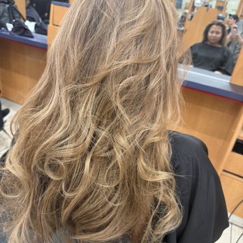 The Salon at Americana - Hair Salons Near Me - Glendale, California