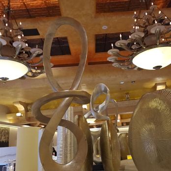 Steakhouse - Decor - Steakhouses Near Me - West Wendover, Nevada