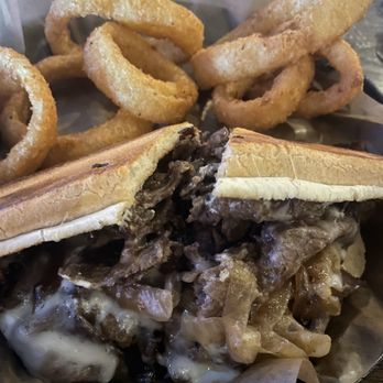 Brew Garden - The Cleveland Press - Sports Bars Near Me - Middleburg Heights, Ohio