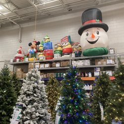 Lowe's Home Improvement - Christmas Merchandise