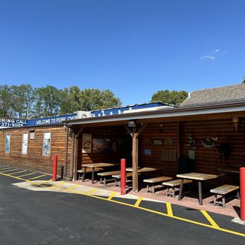 The Original Hog Wild - Outside - Barbeque Near Me - Midlothian, Illinois