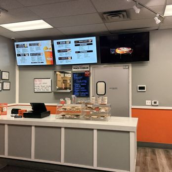Peach Cobbler Factory - Desserts Near Me - Canton, Michigan
