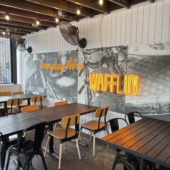Bruxie - Chicken Shop Near Me - Long Beach, California Bruxie - Chicken Shop Near Me - Long Beach, California