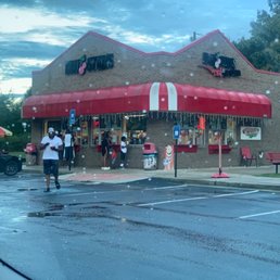 Exterior photo of Bruster's Real Ice Cream - Stone Mountain, Georgia Exterior photo of Bruster's Real Ice Cream - Stone Mountain, Georgia
