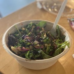 Roots Natural Kitchen - Own Bowl creation