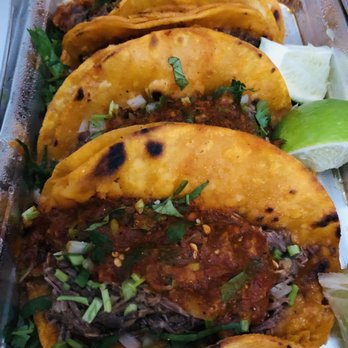 Birria-Landia - Tacos - Food Trucks Near Me - Brooklyn, New York Birria-Landia - Tacos - Food Trucks Near Me - Brooklyn, New York