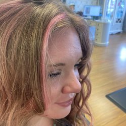 Salon 301 - Pinks highlights