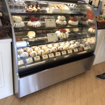 Nothing Bundt Cakes - Lots of options from cakes to mini cakes to cupcakes - Bakeries Near Me - Pasadena, California Nothing Bundt Cakes - Lots of options from cakes to mini cakes to cupcakes - Bakeries Near Me - Pasadena, California