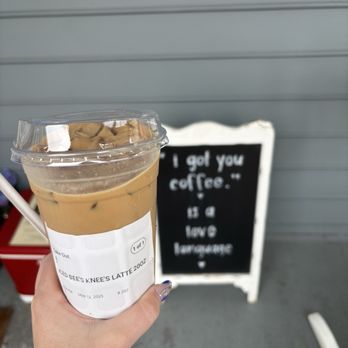 Second Nature Coffee Co - Iced Bee's Knee's Latte 20OZ - Coffee & Tea Near Me - Leesburg, Virginia Second Nature Coffee Co - Iced Bee's Knee's Latte 20OZ - Coffee & Tea Near Me - Leesburg, Virginia