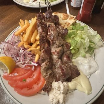 Avenue Gyro - Mediterranean Near Me - The Bronx, New York