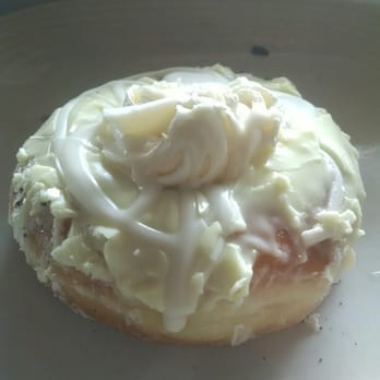 Mojo Donuts - Lemon Chiffon Donut. - Donuts Near Me - Pembroke Pines, Florida Mojo Donuts - Lemon Chiffon Donut. - Donuts Near Me - Pembroke Pines, Florida