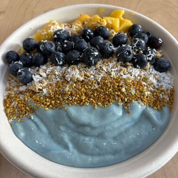 Revolución - Pacific açaí bowl - Coffee & Tea Near Me - San Antonio, Texas