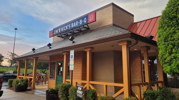 Jim 'N Nick's Bar-B-Q by null