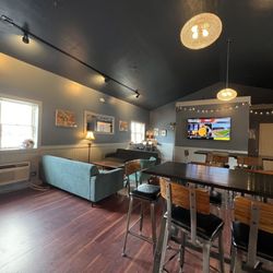 Short Story Brewing - Inside