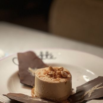 Coquette - Cafe bizcocho - Breakfast & Brunch Near Me - Boston, Massachusetts