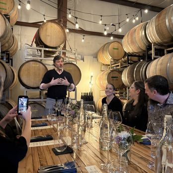 Ricochet Wine - Wine maker Eric - Wineries Near Me - McMinnville, Oregon Ricochet Wine - Wine maker Eric - Wineries Near Me - McMinnville, Oregon