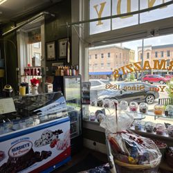 Carmazzi Delicatessen