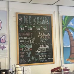 Island Ice Cream Cafe