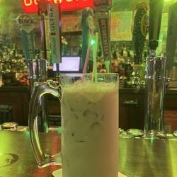 O'Madden's Pub - White Russian