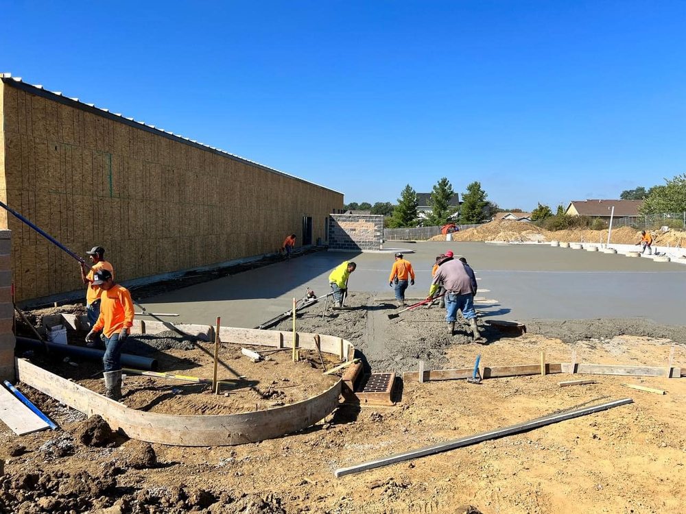 Iowa Lawn & Landscape - tree service in Des Moines, IA