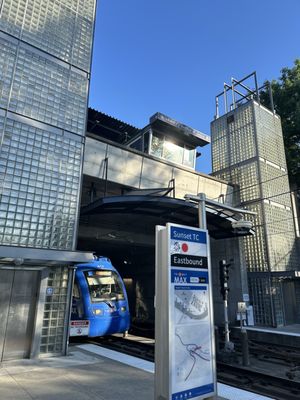 特撮 s.t station 特撮 s.t station 特撮 s.t station ⁴ᴷ Cathedral Parkway – 110th Street