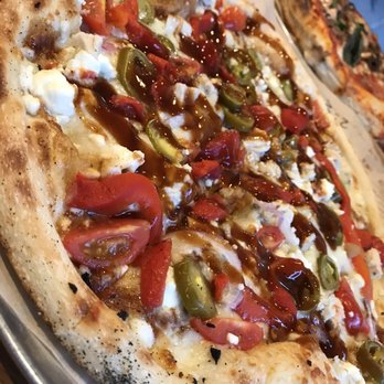 Blaze Pizza - BBQ chicken pizza - Salad Near Me - Farmington, Utah Blaze Pizza - BBQ chicken pizza - Salad Near Me - Farmington, Utah