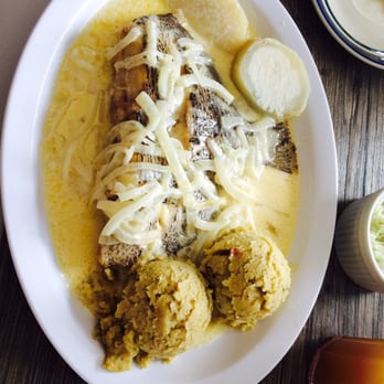 Arian's - Flat fish with mayo sauce & fungi - Caribbean Near Me - Saint Thomas, Virgin Islands