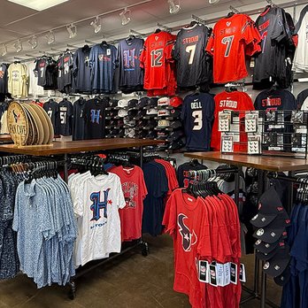 Rally House Round Rock Outlets - Souvenir Shops Near Me - Round Rock, Texas Rally House Round Rock Outlets - Souvenir Shops Near Me - Round Rock, Texas