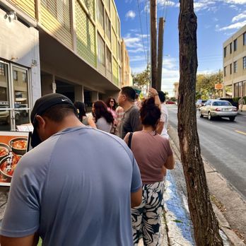 Totoya - Line on a Sunday 5:08PM (right when they opened) - Sushi Bars Near Me - Honolulu, Hawaii Totoya - Line on a Sunday 5:08PM (right when they opened) - Sushi Bars Near Me - Honolulu, Hawaii