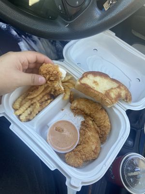 Raising Cane's Chicken Fingers by null