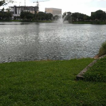 Mirror Lake Park - Lake - Parks Near Me - St. Petersburg, Florida Mirror Lake Park - Lake - Parks Near Me - St. Petersburg, Florida