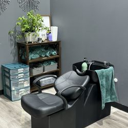 SR 54 Cuts - Shampoo and conditioning