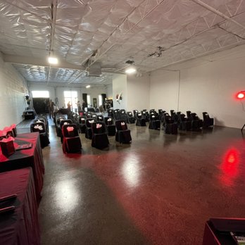 Ear Hustlaz Studios - Product Launch: Getting ready to host a live conference on how to use the app - Venues & Event Spaces Near Me - Dallas, Texas