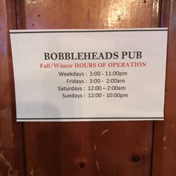 Bobbleheads Pub - Fall/Winter Hours
