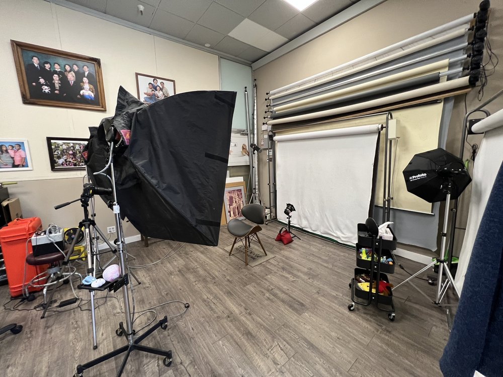 Photographers J PHOTO CENTER Updated October 2024 36 Photos & 302