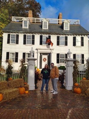 Ropes Mansion and Garden by null