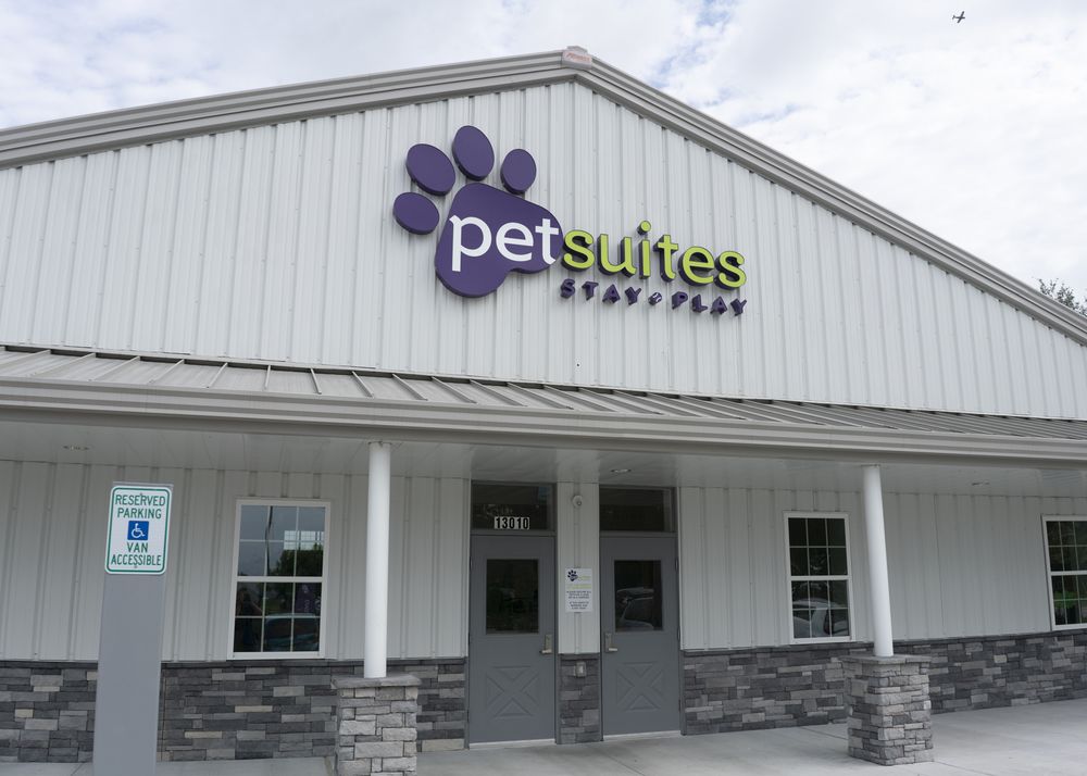 PetSuites Cypress Image