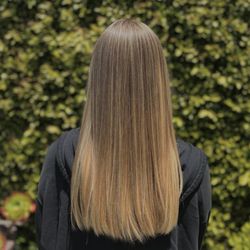 Adara Salon - Natural color