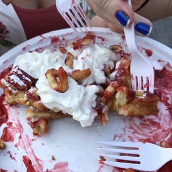 Biggest Little City Wing Fest - Raspberry funnel cake - Festivals Near Me - Reno, Nevada Biggest Little City Wing Fest - Raspberry funnel cake - Festivals Near Me - Reno, Nevada