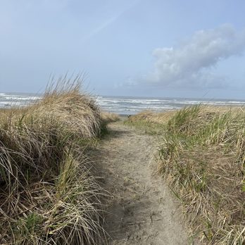 Drifthaven at Gearhart - Beach entrance right down the road - Hotels Near Me - Gearhart, Oregon Drifthaven at Gearhart - Beach entrance right down the road - Hotels Near Me - Gearhart, Oregon