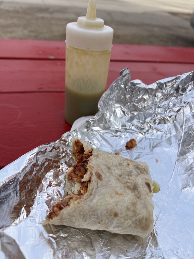 Rosa's Tacos, Burritos Y Mas Logo